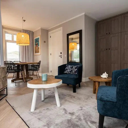 Hampton Bed & Breakfast 4*