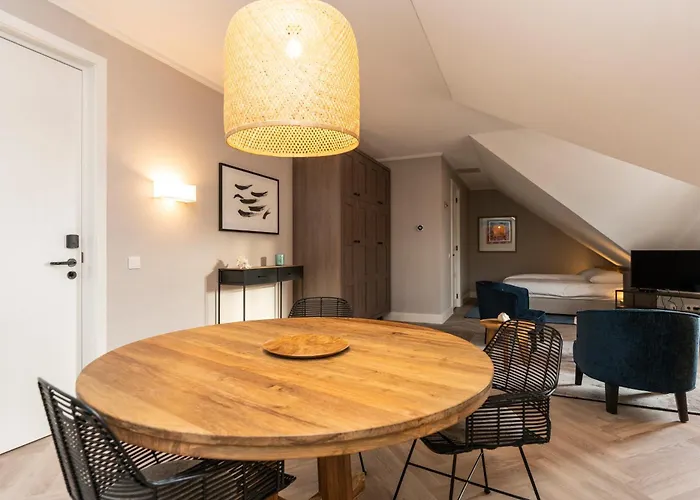 Hampton Nocleg ze śniadaniem